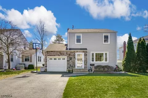 4 Durham Dr, Clark, NJ 07066