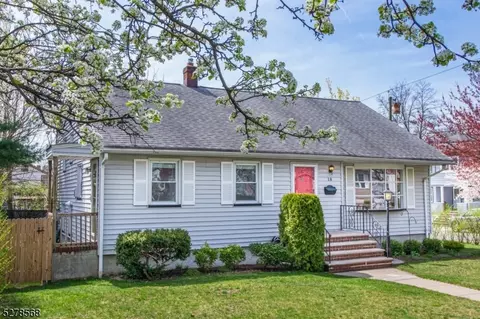 18 Amelia St, West Orange, NJ 07052