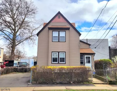 148 N Center St, City Of Orange, NJ 07050