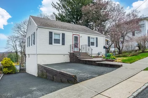 67 Madison St, Dover, NJ 07801