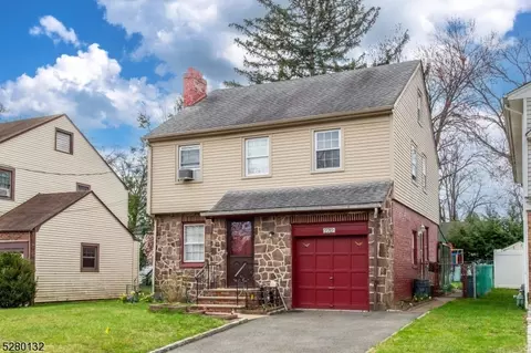 2712 Carol Rd, Union, NJ 07083