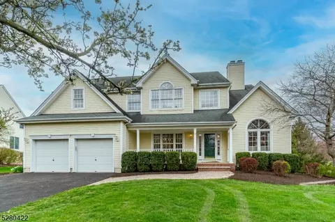 2 Moselem Springs Ct, Montgomery, NJ 08558