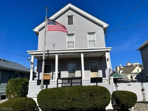 76 Campbell Ave, Hackensack, NJ 07601 photo 2