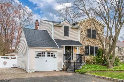 242 Quaker Church Rd, Randolph, NJ 07869
