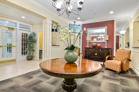 6108 Brookhaven Ct, Riverdale, NJ 07457
