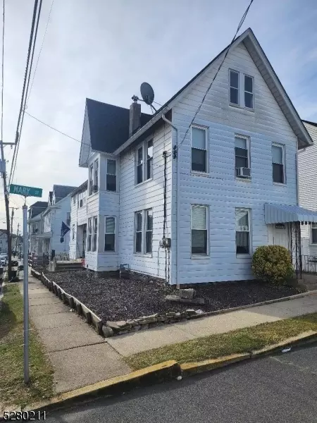 31 Davis St, Phillipsburg, NJ 08865