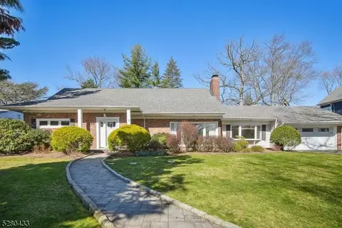 179 Northwoods Dr, South Orange, NJ 07079