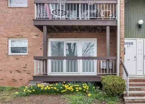 32 Deanna Dr #67, Hillsborough, NJ 08844