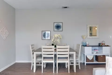 320 Brittany Dr #320, Wayne, NJ 07470 photo 8