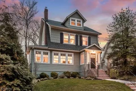 7 Oakland Ter, Maplewood, NJ 07040