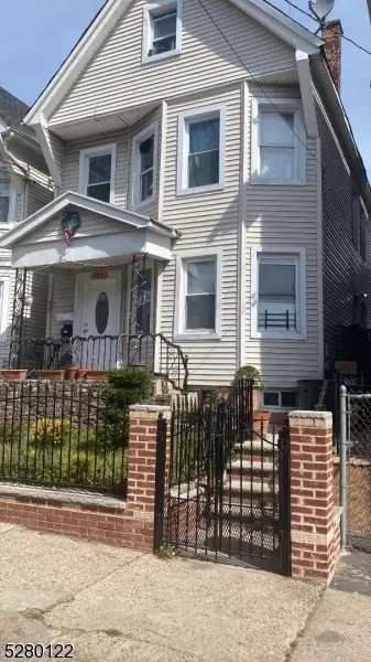 365 14th Ave, Newark, NJ 07103