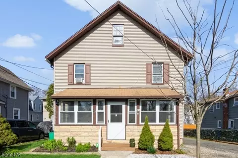41 Russell Pl, Summit, NJ 07901