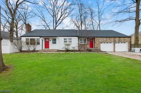 541 3rd Ave, North Brunswick Twp, NJ 08902