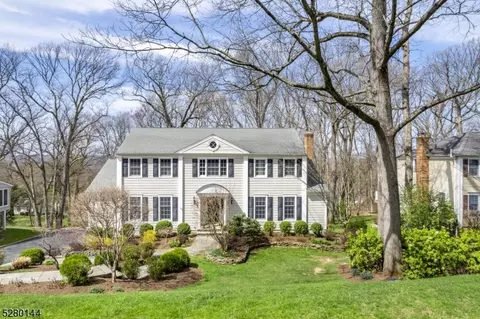 58 Candace Ln, Chatham Twp, NJ 07928