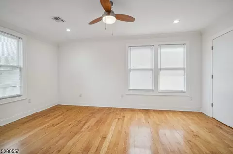 260 E 2nd Ave, Roselle, NJ 07203 photo 12