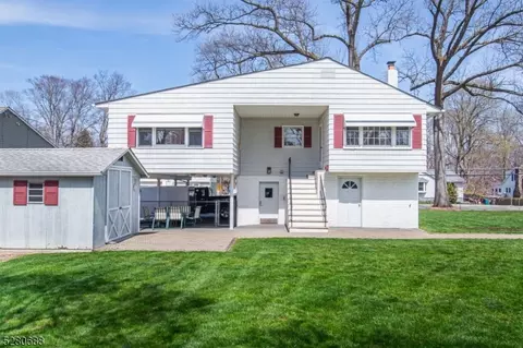 11 Canton Rd, Parsippany-troy Hills Twp, NJ 07054