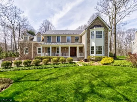 34 Heritage Ct, Randolph, NJ 07869
