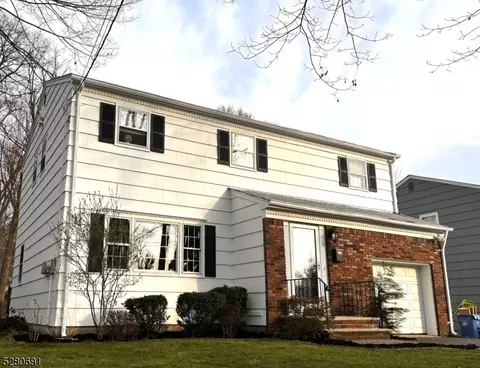 330 Hillman Pl, North Plainfield, NJ 07060
