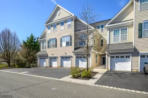 7 Liberty Way #7, South Bound Brook, NJ 08880