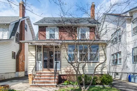 95 Ellington St, East Orange, NJ 07017