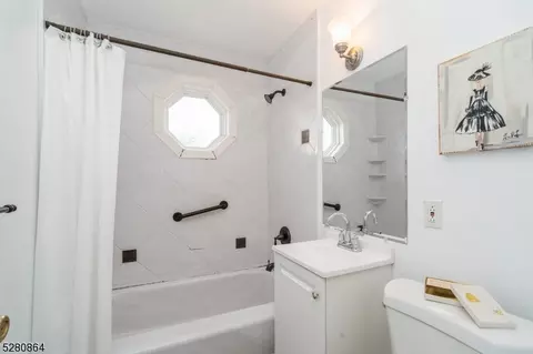17 Crescent Rd, Edison, NJ 08817 photo 20