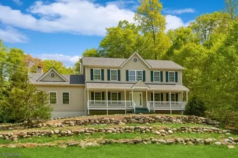 38 Stony Brook Rd, Blairstown, NJ 07825