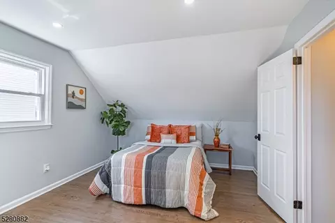 579 W Pershing Ave, Middlesex, NJ 08846 photo 24