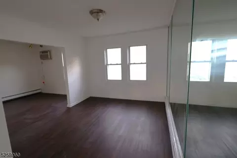 Entry Way - 20 High St, Wayne, NJ 07470 photo 2 of 7