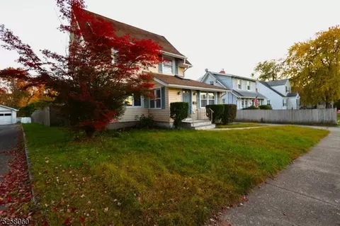 Exterior - 20 High St, Wayne, NJ 07470 photo 3 of 9