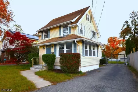 20 High St, Wayne, NJ 07470
