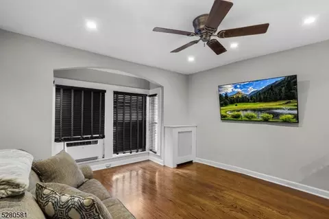 34 Harrison Ave, North Plainfield, NJ 07060 photo 9