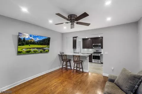 34 Harrison Ave, North Plainfield, NJ 07060 photo 8
