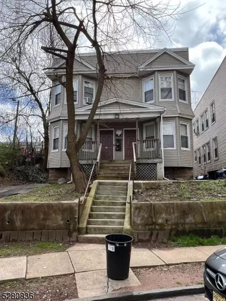 15 Schuyler Ter, East Orange, NJ 07017