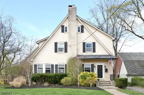 254 Pearsall Ave, Ridgewood, NJ 07450