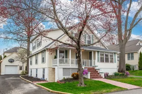 230 Washington St, Berkeley Heights, NJ 07922