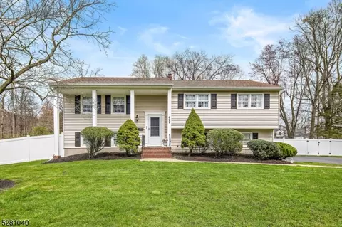 622 Encampment Dr, Bound Brook, NJ 08805
