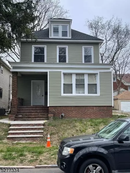 17-19 Keer Ave, Newark, NJ 07112