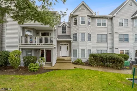 11 Boulder Run Rd #11, Paterson, NJ 07501