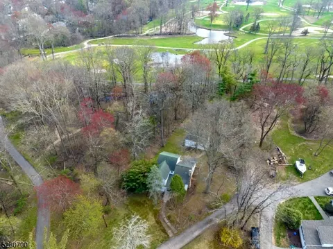 143 Pine Brook Rd, Lincoln Park, NJ 07035