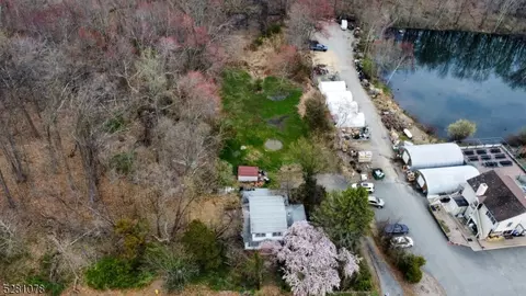 618 Berdan Ave, Wayne, NJ 07470 photo 8