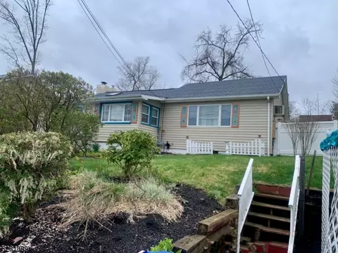 61 Calumet Ave, Parsippany-troy Hills Twp, NJ 07034