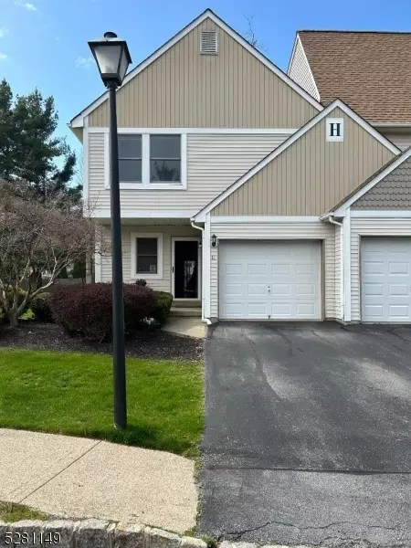 13 Heritage Ln #13, Hamburg, NJ 07419