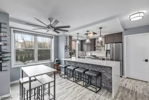 301 Beech St, Hackensack, NJ 07601 photo 5