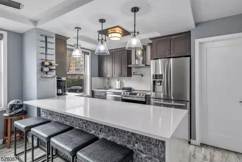 301 Beech St, Hackensack, NJ 07601 photo 7