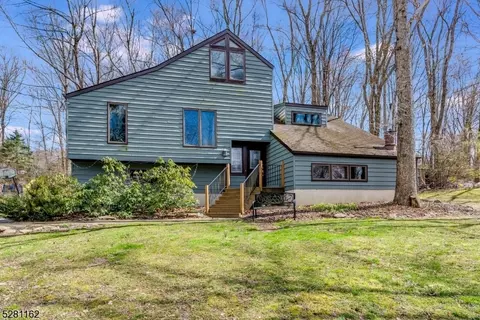 40 Penn Ave, Newton, NJ 07860