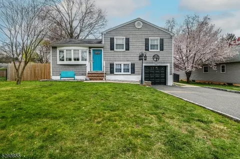 306 Elissa Ct, South Plainfield, NJ 07080