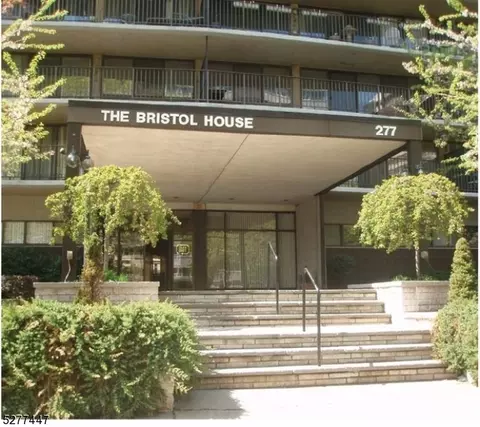 277 Prospect Ave UNIT 4G, Hackensack, NJ 07601