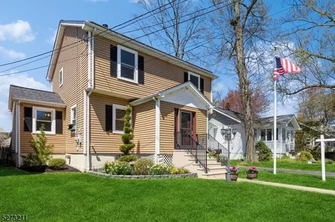 13 Dodd Rd, West Caldwell, NJ 07006