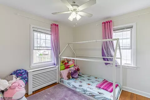 20 Laurel Pl, Nutley, NJ 07110 photo 6