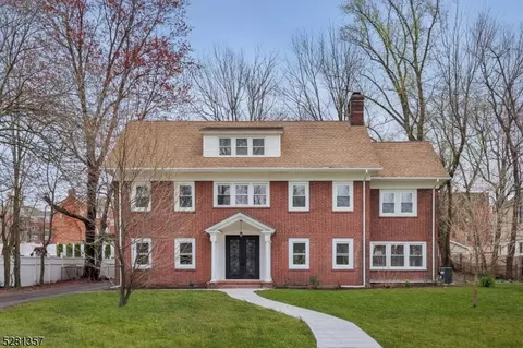 88 Woodland Ave, East Orange, NJ 07017